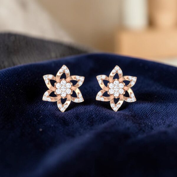 Exquisite 0.65 Cts Round Brilliant F/VS1 Diamonds Floral Stud Earrings 14K Gold