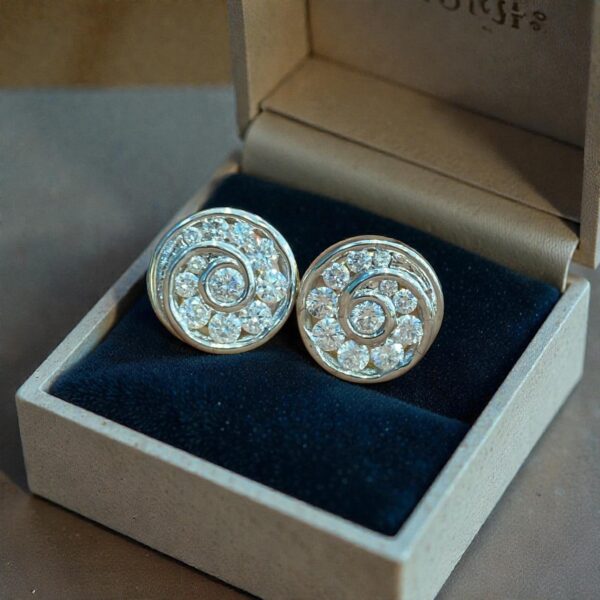 E-273 (16) Pave 0.90 Cts Round Brilliant F/VS1 Diamonds Channel Set Stud Earrings 14K Gold