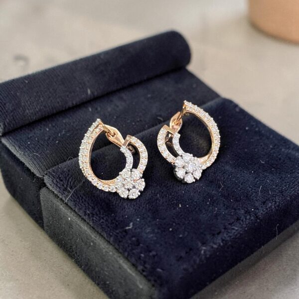 Pave 1.36 Cts Round Brilliant F/VS1 Diamonds Clip-On Hoop Earrings In 14K Gold