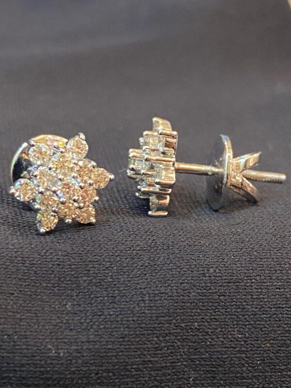 Pave 1.10 Cts Round Brilliant Cut Natural Diamonds Stud Earrings In 585 14K Gold