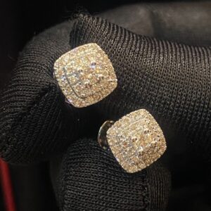 E-613 (1) Pave 0.72 Carats Round Brilliant Cut Diamonds Halo Stud Earrings In 585 14K Gold