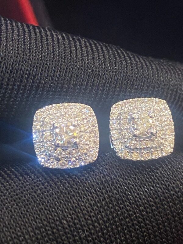 Pave 0.72 Carats Round Brilliant Cut Diamonds Halo Stud Earrings In 585 14K Gold
