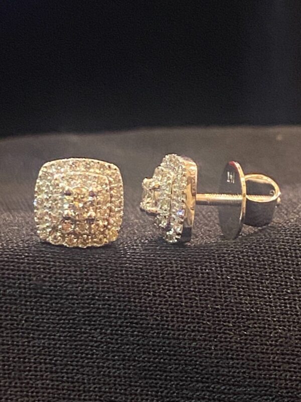 Pave 0.72 Carats Round Brilliant Cut Diamonds Halo Stud Earrings In 585 14K Gold