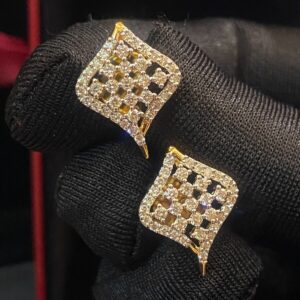 Pave 0.93 Cts Round Brilliant Cut Natural Diamonds Stud Earrings In 750 18K Gold