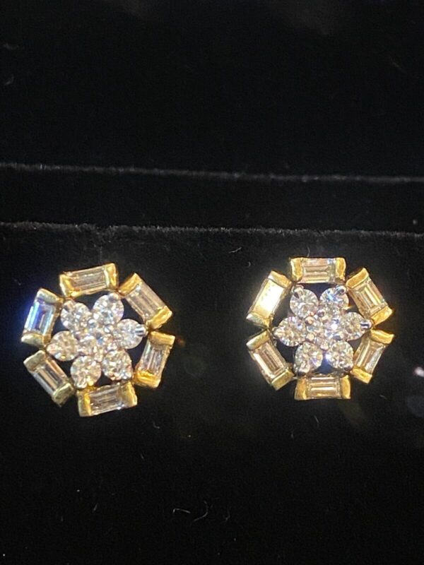 E-650 (8) Pave 1.32 Cts Round Baguette Cut Natural Diamonds Stud Earrings In 585 14K Gold
