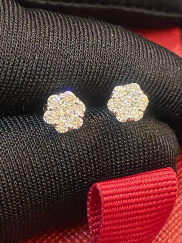 Pave 0.66 Carats Round Brilliant Cut Diamonds Pressure Stud Earrings In 14K Gold