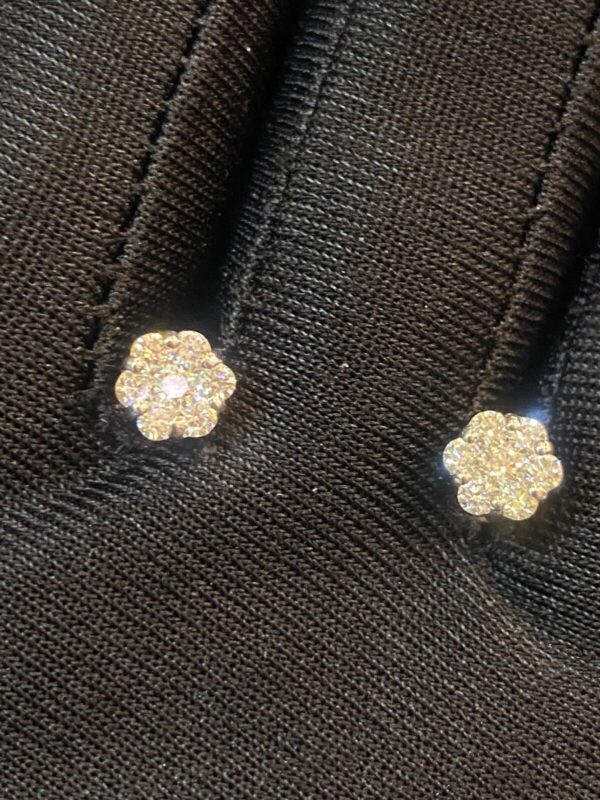 Pave 0.66 Carats Round Brilliant Cut Diamonds Pressure Stud Earrings In 14K Gold