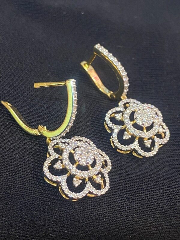 Pave 1.22 Cts Round Brilliant Cut Natural Diamonds Dangle Earrings In 14K Gold
