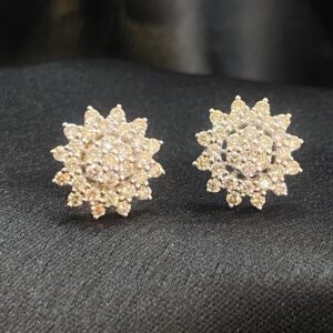 Pave 1.25 Cts Round Brilliant Natural Diamonds Cluster Stud Earrings In 18K Gold