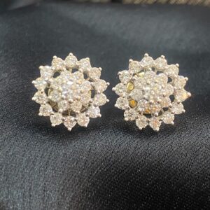 E-722 (1) Pave 1.40 Cts Round Brilliant Natural Diamonds Cluster Stud Earrings In 14K Gold
