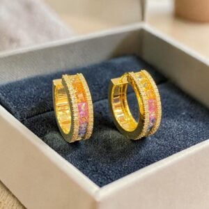 Pave 2.70 Cts Round Brilliant F/VS1 Diamonds Sapphires Unisex Hoop Earrings 18K Gold
