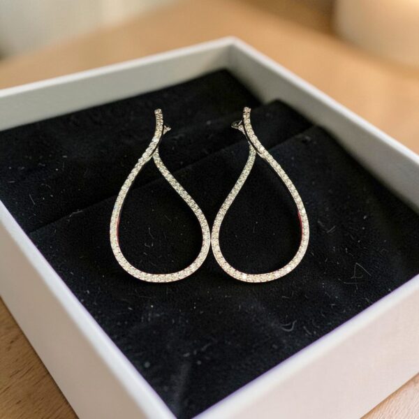 Pave 1.45 Cts Round Brilliant F/VS1 Diamonds Clip-On Hoop Earrings In 14K Gold