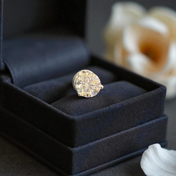 E-809 (14) GIA Certified 1 Carats F/VS1 Round Brilliant Diamond Men's Stud Earring 14K Gold