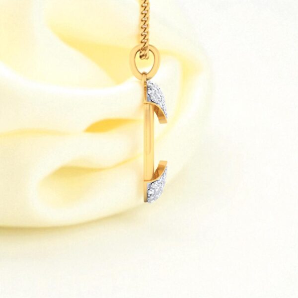 Elegant 0.80 Cts F/VS1 Round Brilliant Cut Diamonds Necklace In 14K Yellow Gold