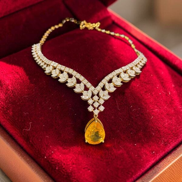 Pavé 17.53 Cts Round Brilliant F/VS1 Diamonds Yellow Sapphire Necklace 14K Gold