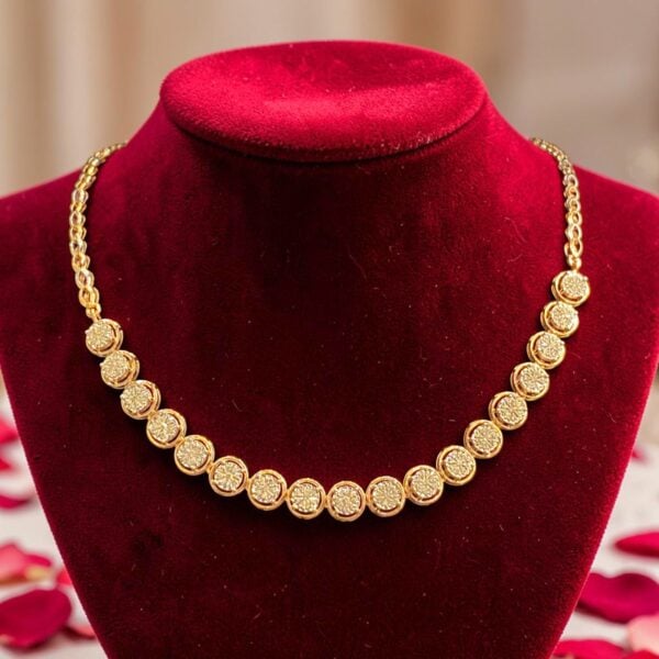 N-457 (31) Beautiful 1.07 Cts Round Brilliant F/VS1 Diamonds Halo Necklace in 14K Rose Gold
