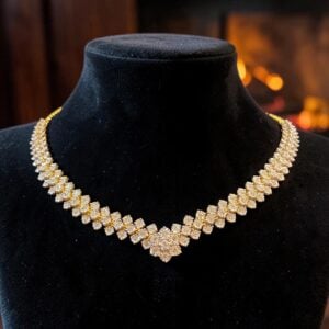 Classy 3.90 Cts Round Brilliant F/VS1 Diamonds Illusion Necklace 14K Yellow Gold