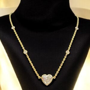 GIA Certified 6 Carats Heart Round Shape H/VS1 Diamonds Necklace 18K Yellow Gold