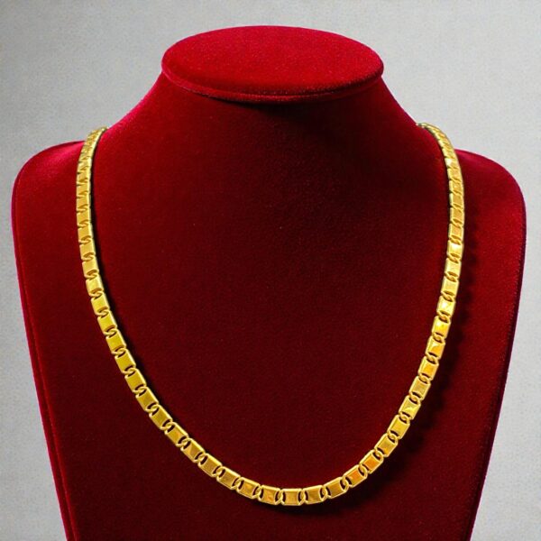 Classy Dubai Men's Deputy Link Chain Necklace In Fine 22K Yellow Gold