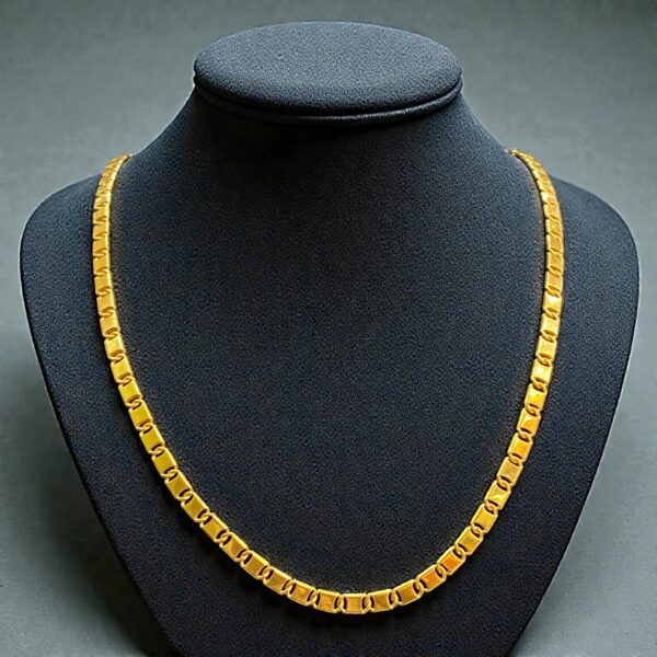 Classy Dubai Men's Deputy Link Chain Necklace In Fine 22K Yellow Gold