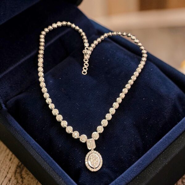 N-499-W (25) Stunning 2.32 Carats Round Baguette Shape F/VS1 Diamonds Necklace 14K White Gold