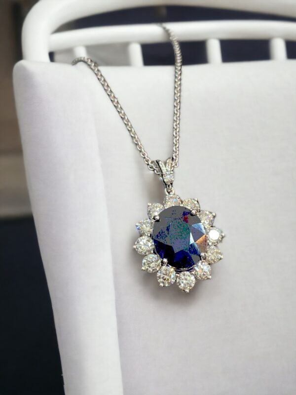 N-508 (21) 9.01 Cts Round Brilliant Cut Natural Diamonds Blue Sapphire Necklace 18K Gold
