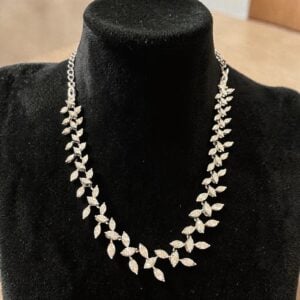 1.50 Cts Round Brilliant F/VS1 Natural Diamonds Illusion Necklace 14K White Gold