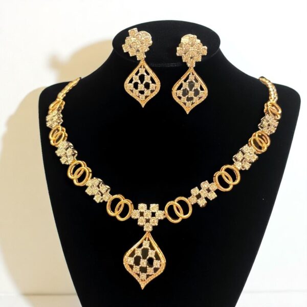 Classy 1.83 Cts Round Brilliant Cut Diamonds Necklace Earrings Set 14K Rose Gold