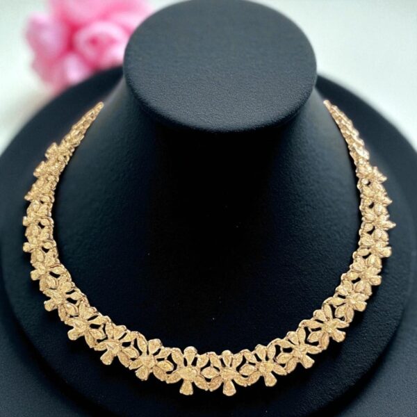 N-557 (27) Exquisite 16.08 Cts F/VS1 Pear Marquise Shape Diamonds Riviera Necklace 14K Gold