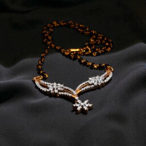 Elegant 1.42 Cts Round Brilliant Cut F/VS1 Diamonds Black Bead Necklace 14K Gold