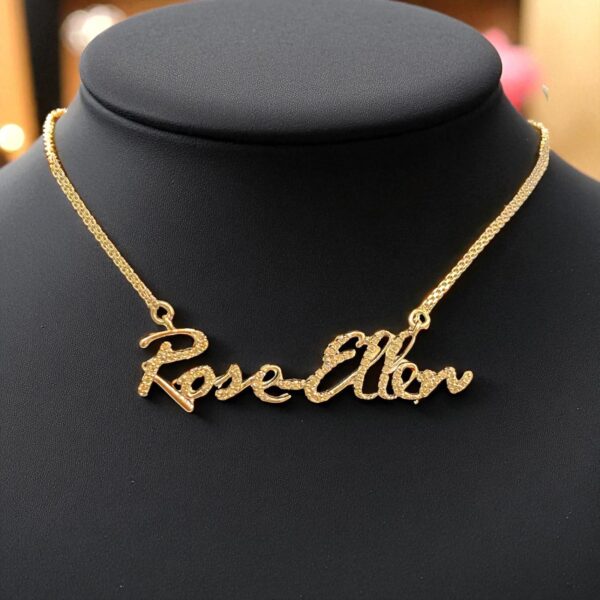 0.90 Cts Round Brilliant Cut F/VS1 Diamonds Unisex Custom Name Necklace 14K Gold