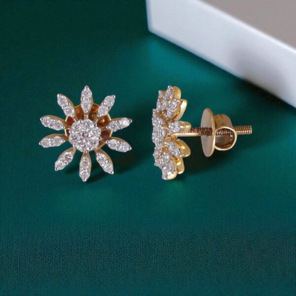 1.01 Cts Round Brilliant Cut F/VS1 Diamonds Daisy Pendant Earrings Set 18K Gold
