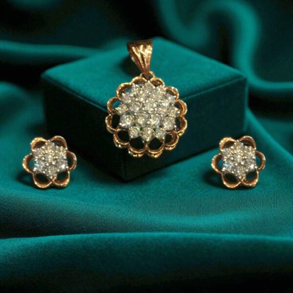 Pave 1.72 Cts Round Brilliant Cut Diamonds Floral Pendant Earrings Set 14K Gold