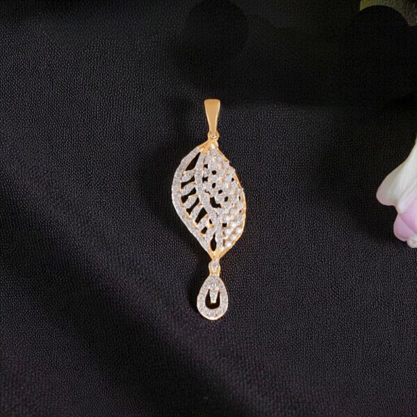 P-081 (9) Classy 2.38 Cts Round Brilliant Cut F/VS1 Diamonds Pendant Earrings Set 14K Gold