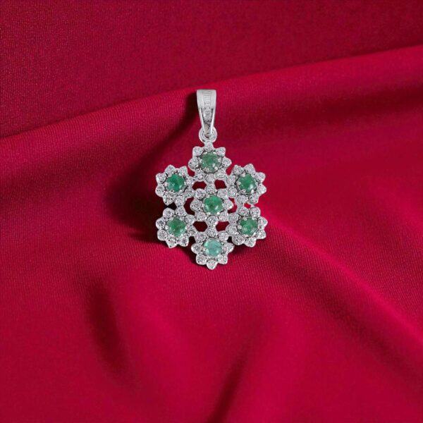 3.24 Carats F/VS1 Round Brilliant Diamonds Emerald Pendant Earrings Set 14K Gold