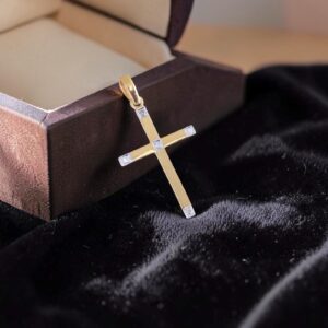 P-086 (8) Exquisite 0.20 Cts Round Brilliant F/VS1 Diamonds Unisex Cross Pendant 14K Gold