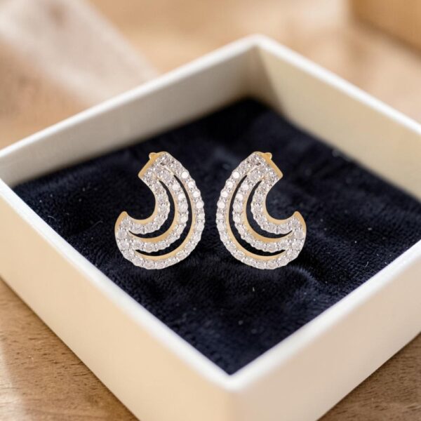 Pave 1.25 Cts Round Brilliant F/VS1 Diamonds Comma Pendant Earrings Set 18K Gold
