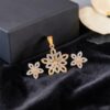 Pavé 2.35 Cts Round Brilliant F/VS1 Diamonds Floral Pendant Earrings In 14K Gold