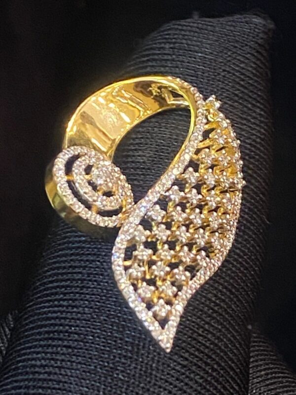 Stunning 0.85 Cts Round Brilliant Cut Natural Diamonds Pendant In Solid 18K Gold