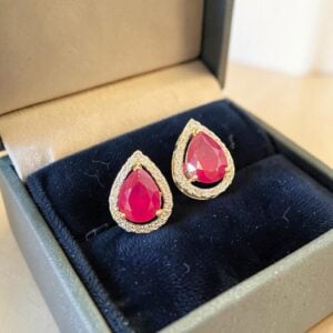 Pave 4.17 Cts Round Brilliant F/VS1 Diamonds Ruby Stud Earrings In Fine 18K Gold