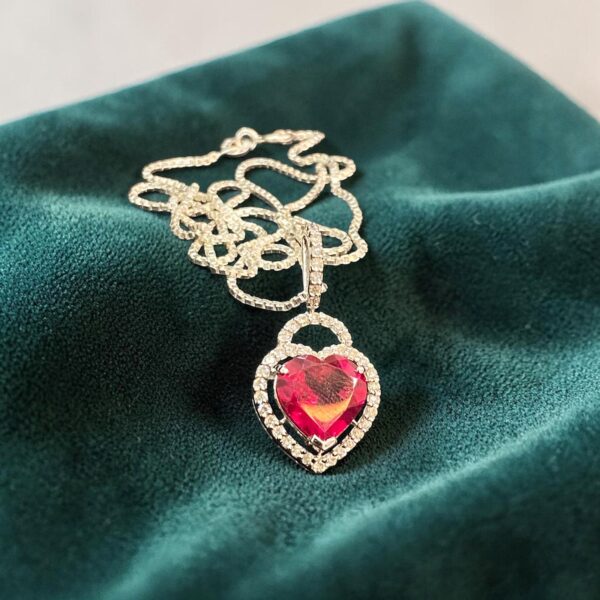 Pave 3.50 Cts Round Brilliant F/VS1 Diamonds Heart Ruby Necklace 14K White Gold