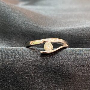 Stunning 0.20 Cts Round Brilliant Cut Natural Diamond Solitaire Ring In 14K Gold