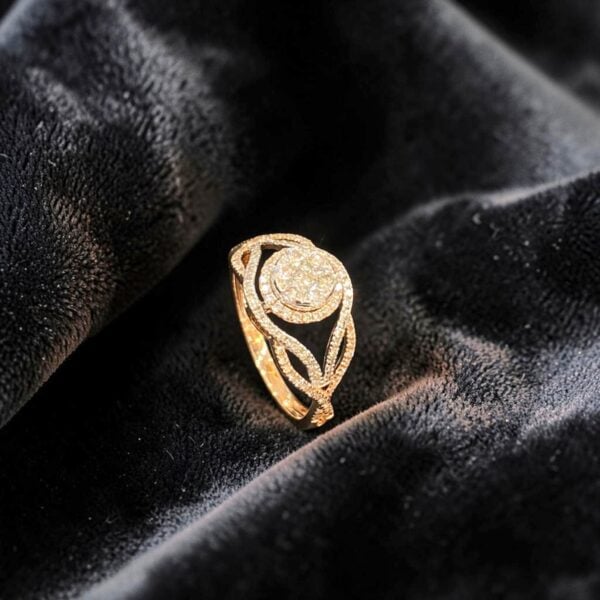 R-169 (38) Pavé 0.78 Cts Round Brilliant F/VS1 Diamonds Anniversary Ring In 14K Rose Gold