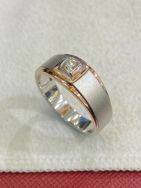 0.20 Cts Round Brilliant Cut Diamond Men's Anniversary Band Ring In 585 14K Gold