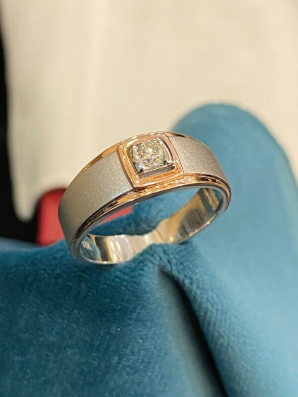 0.20 Cts Round Brilliant Cut Diamond Men's Anniversary Band Ring In 585 14K Gold