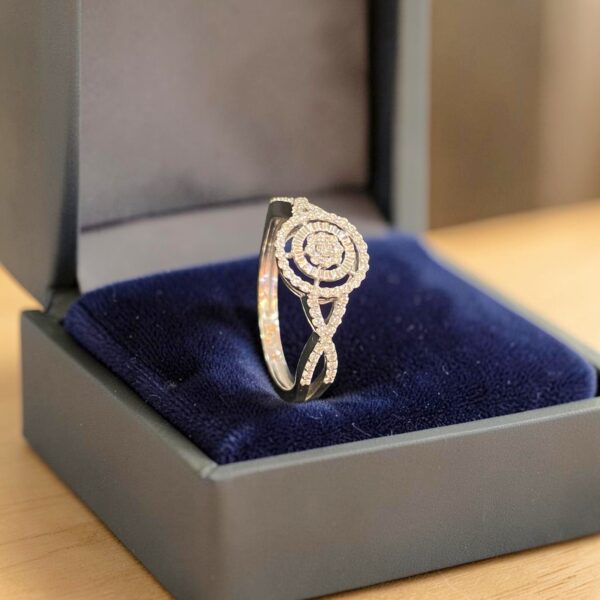 R-247-W (23) Pave 0.32 Carats Round Brilliant F/VS1 Diamonds Engagement Ring 14K White Gold