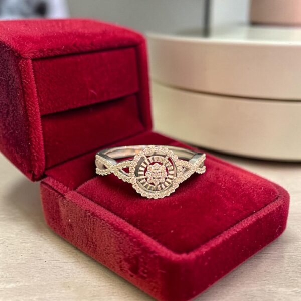 R-247-W (24) Pave 0.32 Carats Round Brilliant F/VS1 Diamonds Engagement Ring 14K White Gold