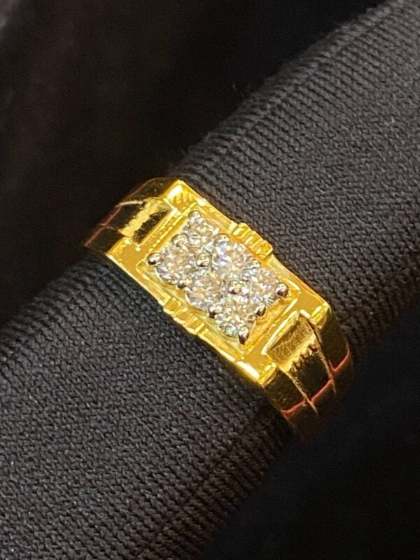 R-325 (3) 0.46 Cts Round Brilliant Cut Diamonds Six-Stone Men's Wedding Ring In 14K Gold