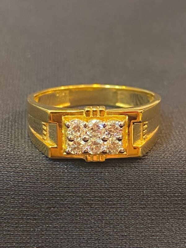 R-325 (9) 0.46 Cts Round Brilliant Cut Diamonds Six-Stone Men's Wedding Ring In 14K Gold