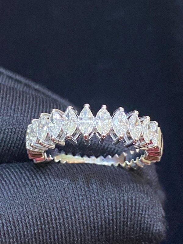 Stunning 1.19 Cts Marquise Shape Diamonds Engagement Band Ring In 585 14K Gold